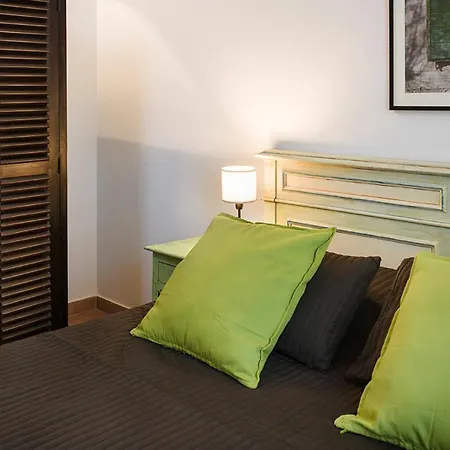 Elettra 12&2 By Marche Villa San Costanzo